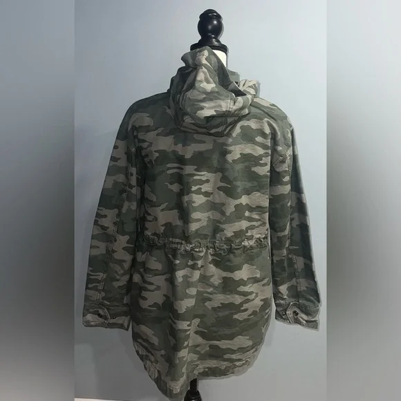 Universal thread- Camo jacket - Picture 3 of 6